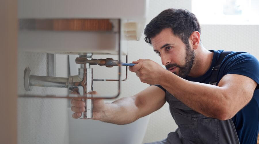 Professional water heater installation services in New London, MO